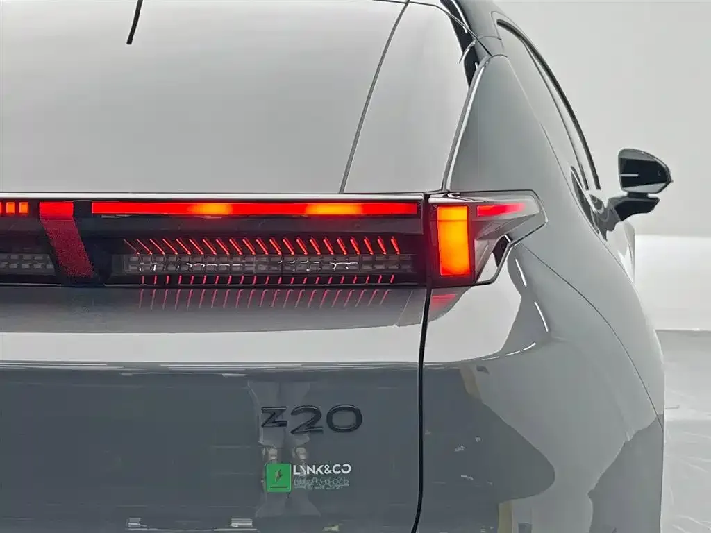 Lynk & Co Z20 2025 из CN, фото 8