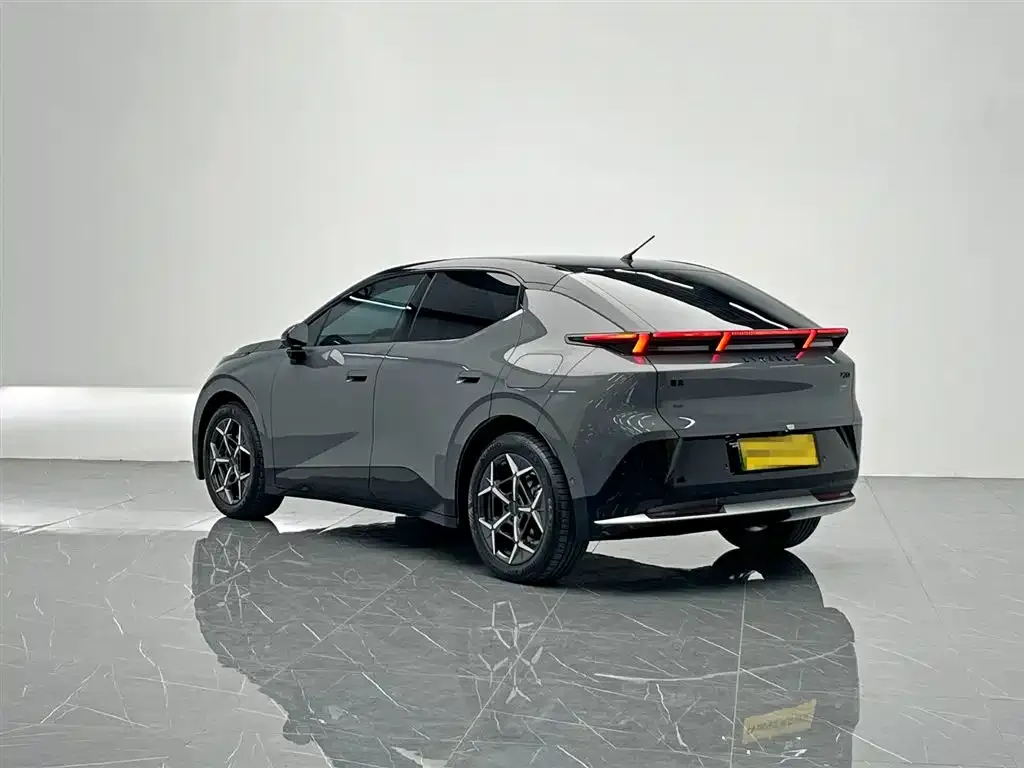 Lynk & Co Z20 2025 из CN, фото 6