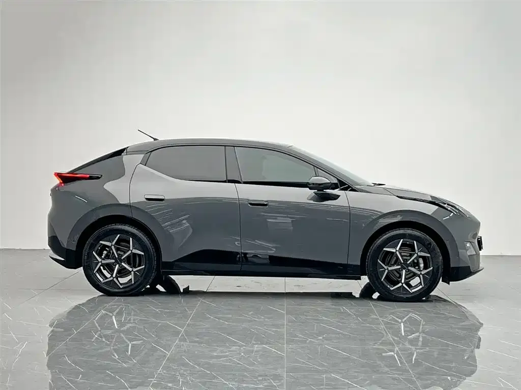 Lynk & Co Z20 2025 из CN, фото 10