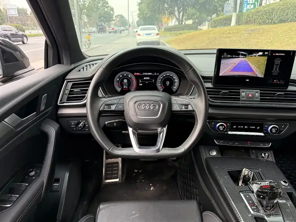 Audi Q5L 2023 из CN, фото 4