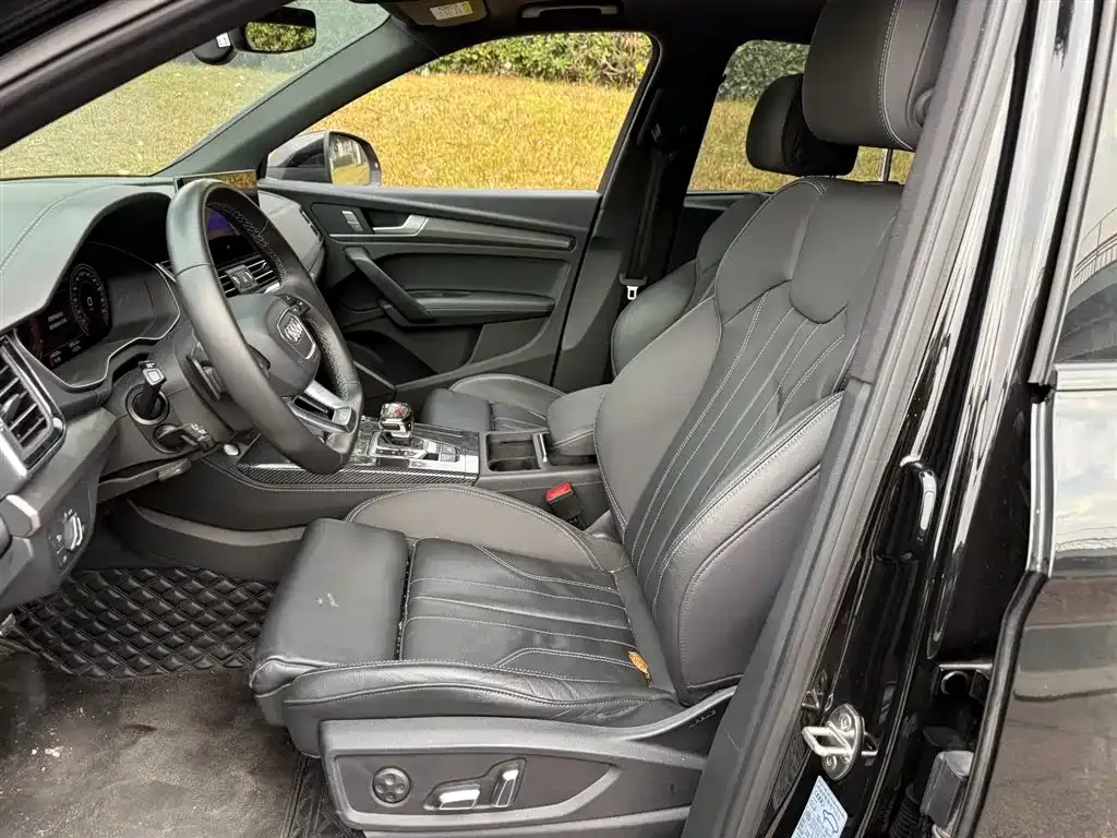 Audi Q5L 2023 из CN, фото 5