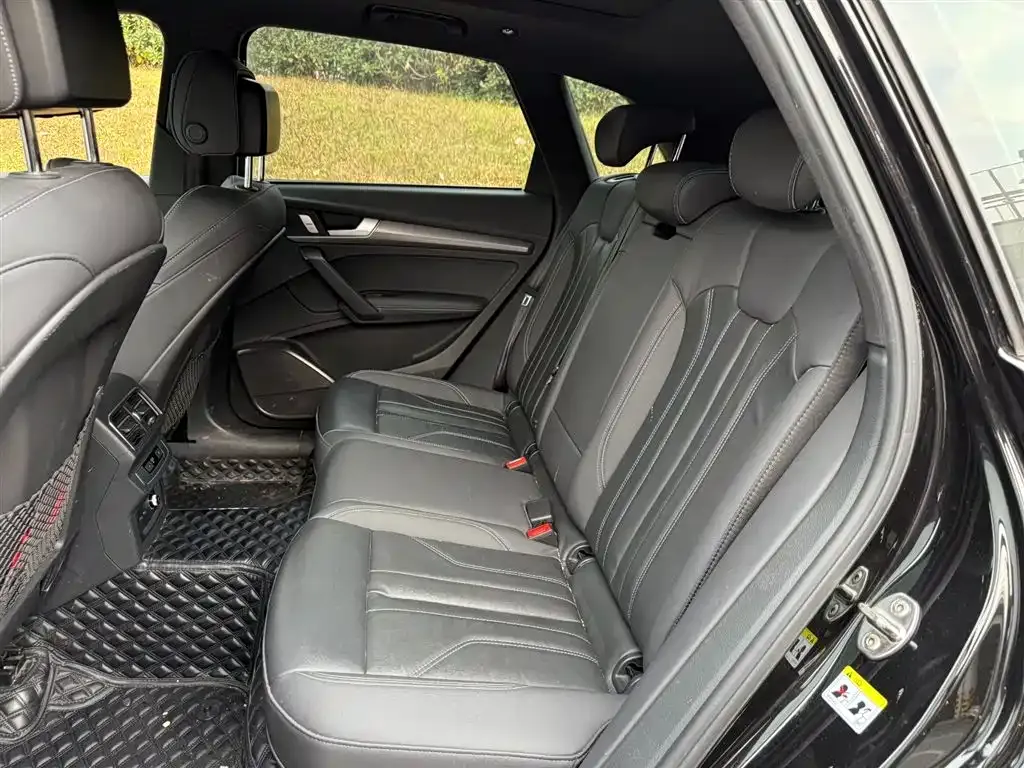 Audi Q5L 2023 из CN, фото 6