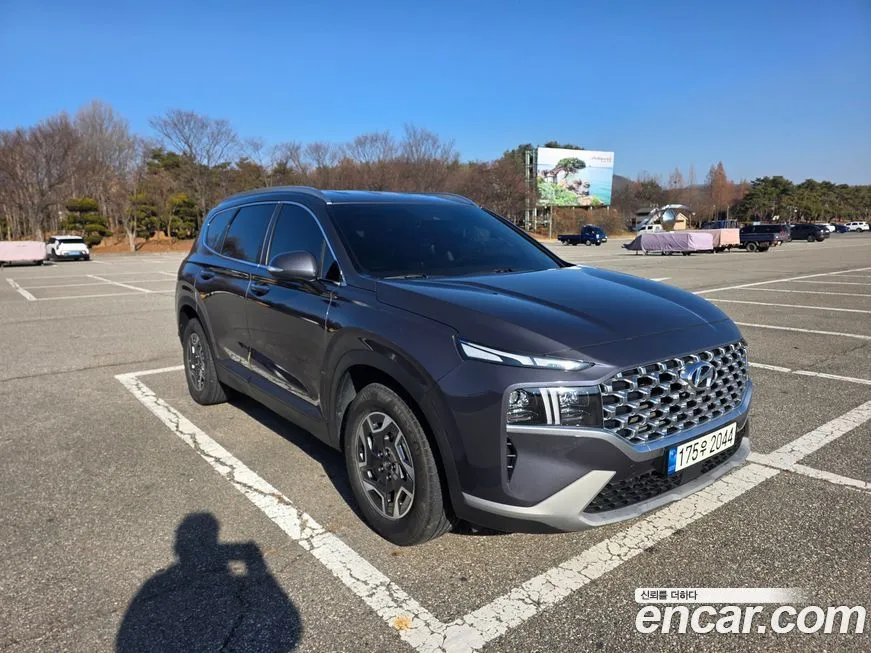 Hyundai Santafe — фото 1