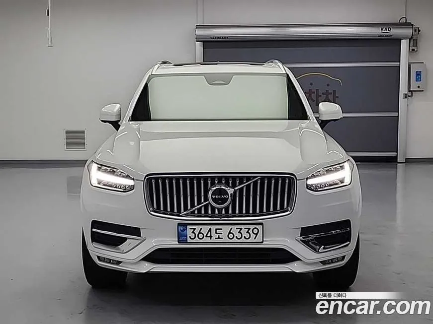 Volvo XC90 — фото 4