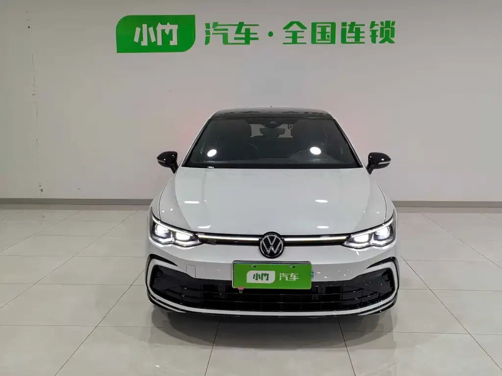 Volkswagen Golf 2022 из CN, фото 2