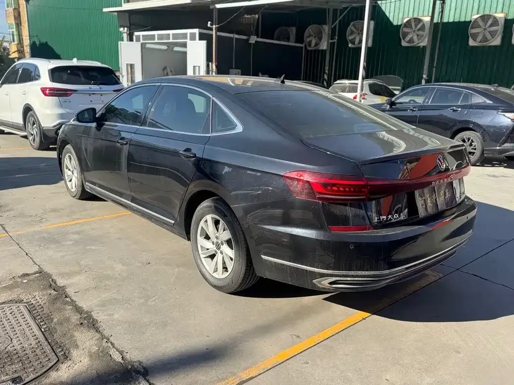 Volkswagen Passat 2022 из CN, фото 8