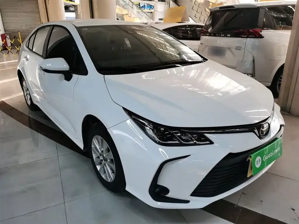 Toyota Corolla 2024 из CN, фото 4