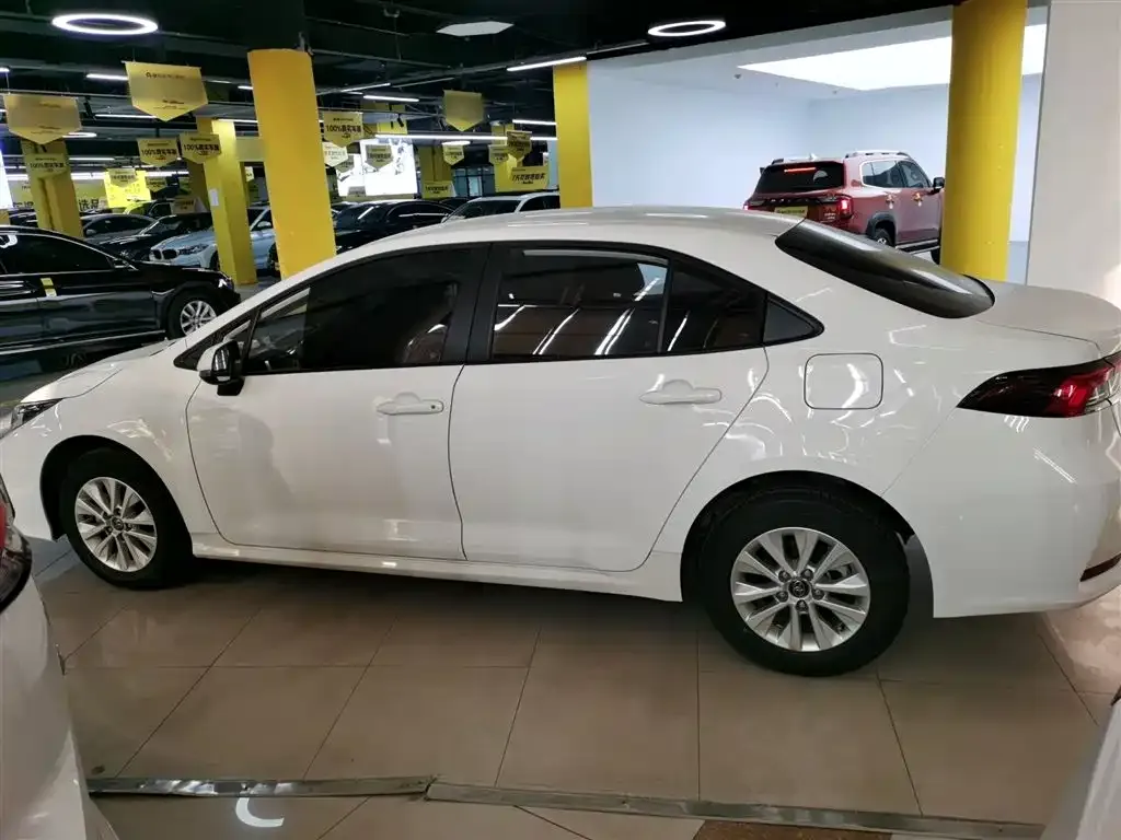 Toyota Corolla 2024 из CN, фото 5