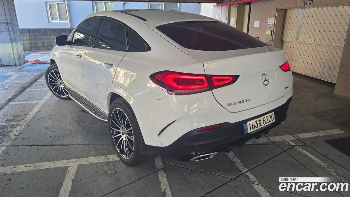 Mercedes-Benz GLE-Class — фото 7