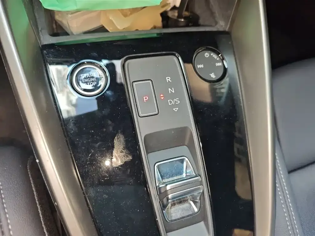 Audi A3 2023 из CN, фото 10