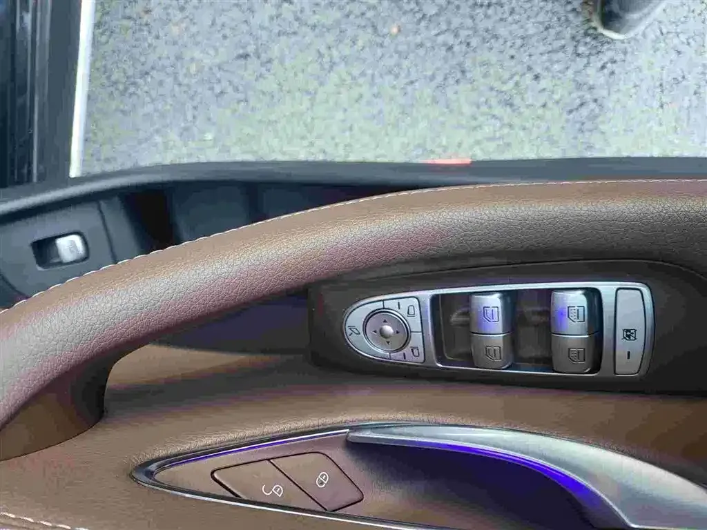Mercedes-Benz E-Class 2022 из CN, фото 2