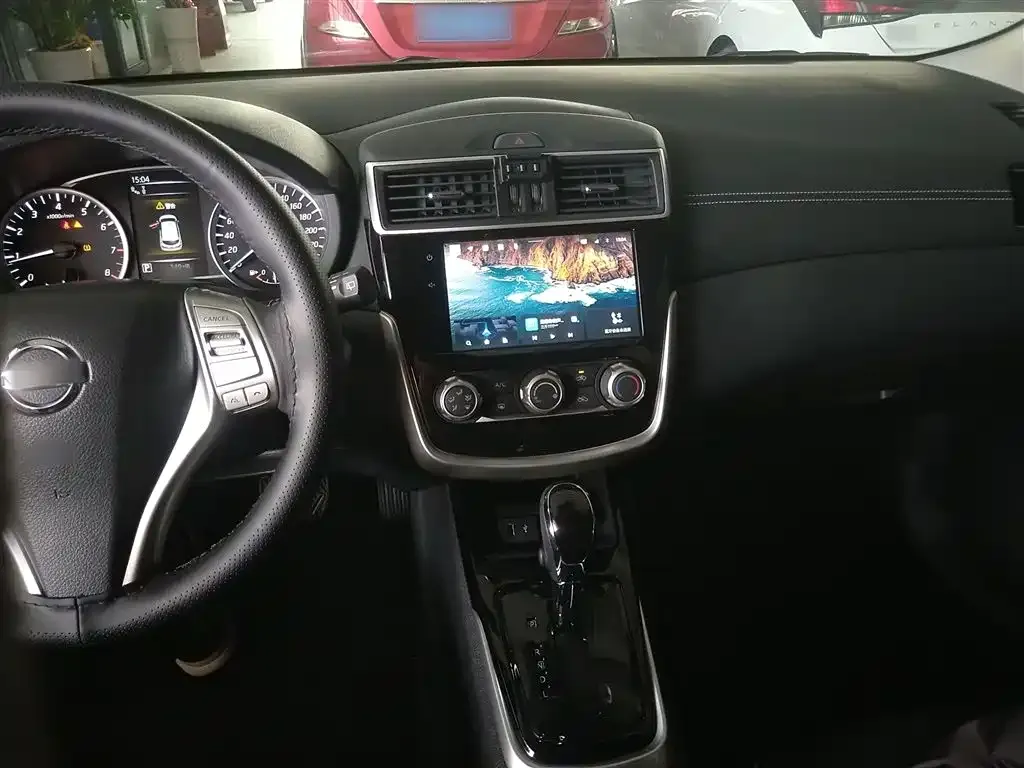 Nissan Tiida 2024 из CN, фото 10