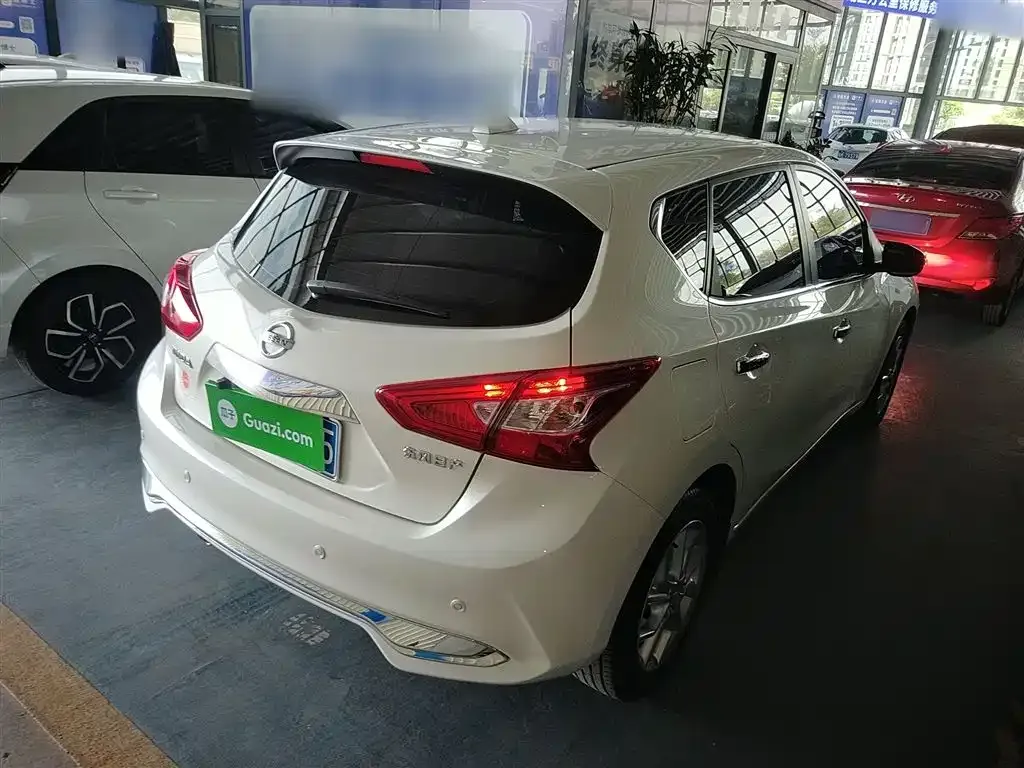 Nissan Tiida 2024 из CN, фото 7