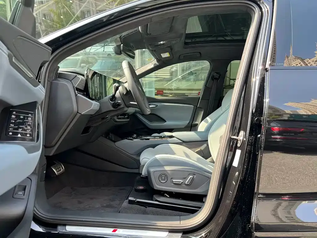 Audi Q6L e-tron 2025 из CN, фото 4