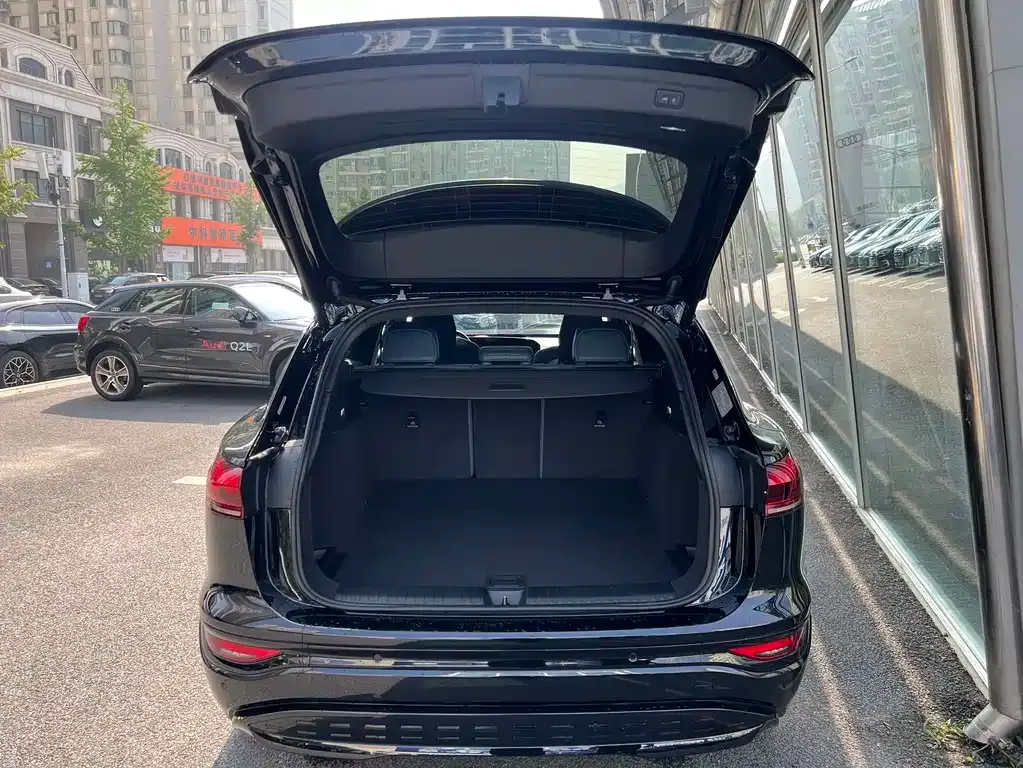 Audi Q6L e-tron 2025 из CN, фото 7