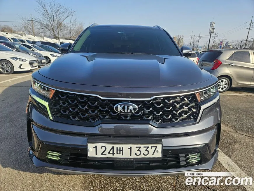 Kia Sorento — фото 9