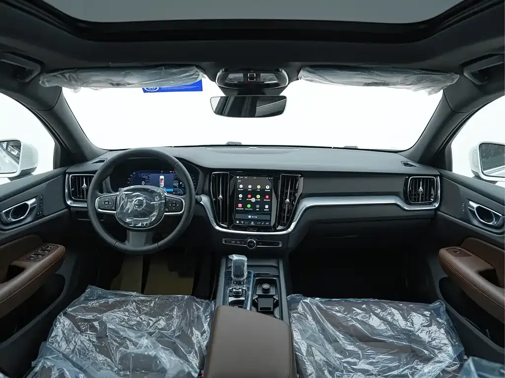 Volvo S60 2026 из CN, фото 10