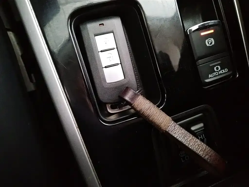 Mitsubishi Outlander 2021 из CN, фото 4