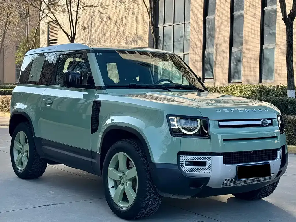 Land Rover Defender — фото 9