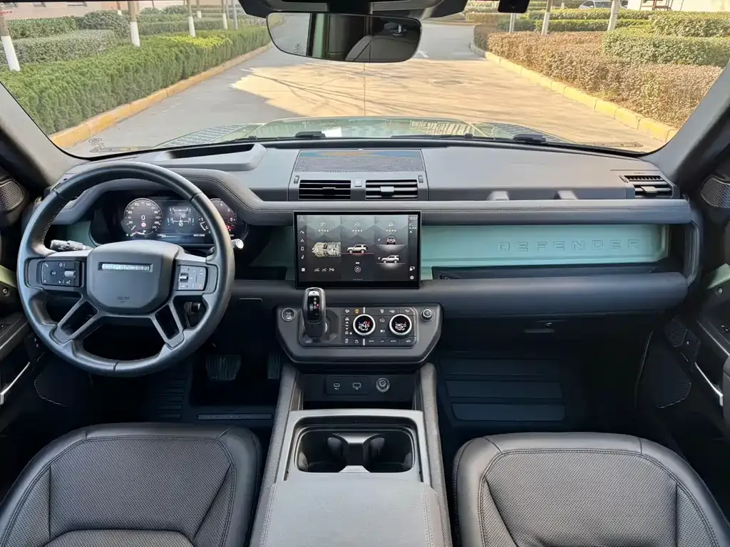 Land Rover Defender — фото 8