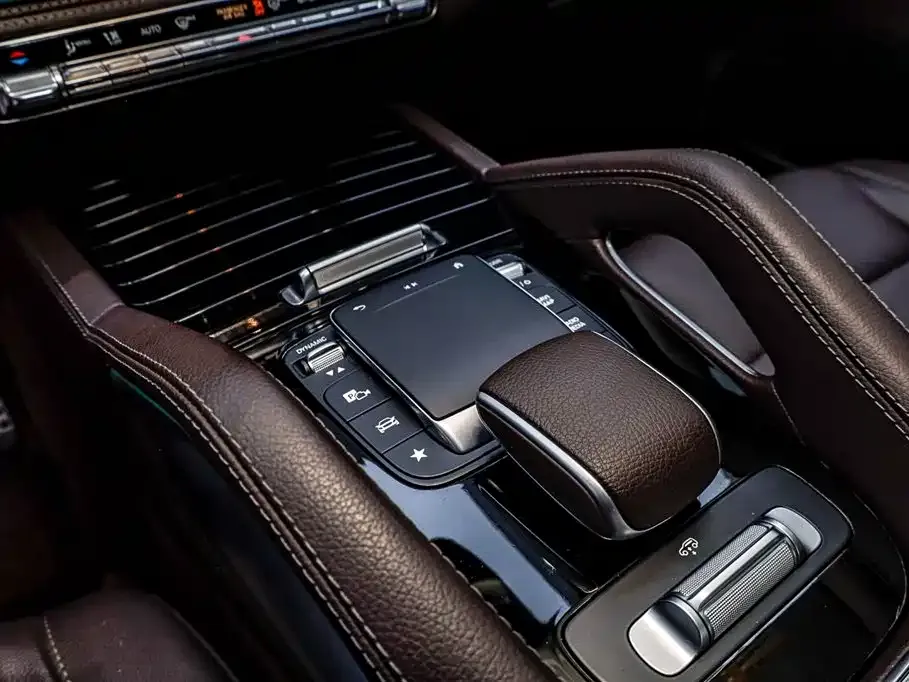 Mercedes-Benz GLS 2023 из CN, фото 5
