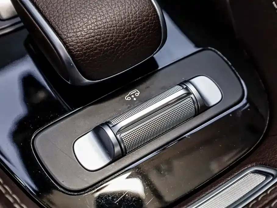 Mercedes-Benz GLS 2023 из CN, фото 4