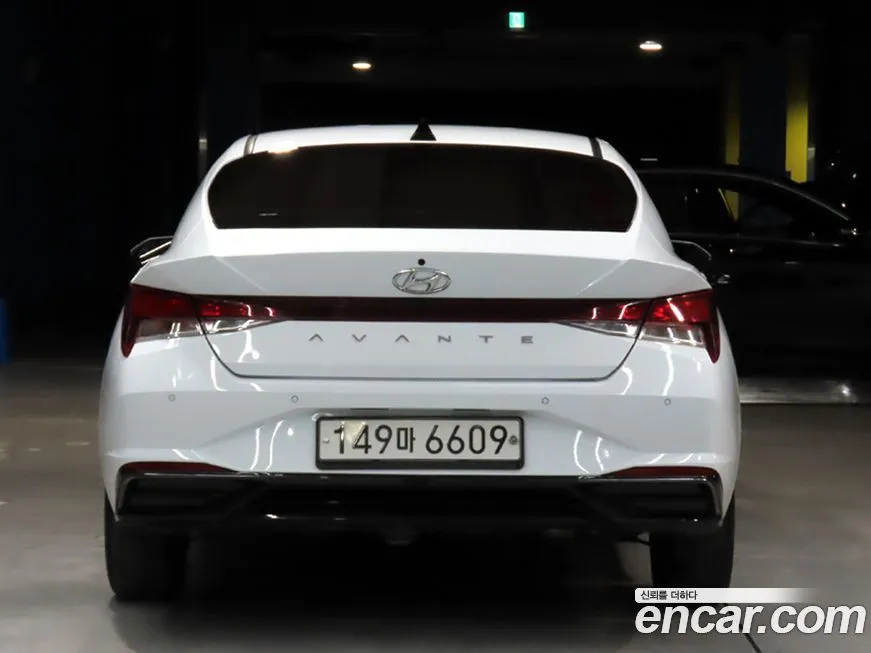 Hyundai AVANTE — фото 2