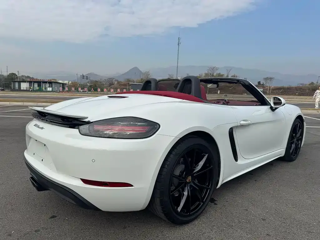 Porsche 718 2023 из CN, фото 10