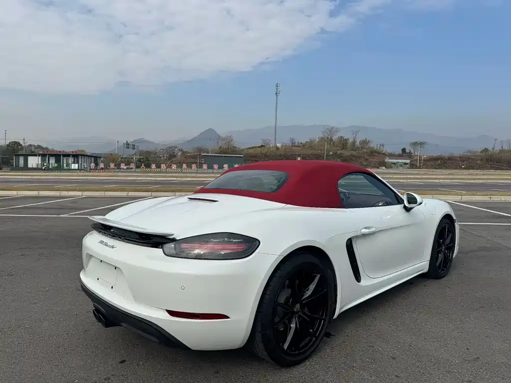 Porsche 718 2023 из CN, фото 8