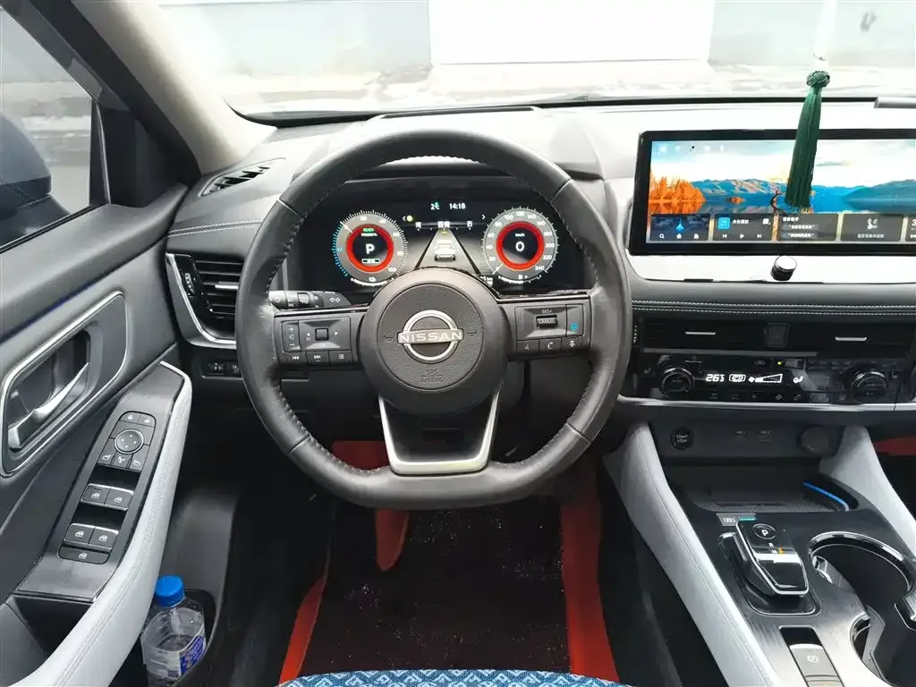 Nissan X-Trail 2023 из CN, фото 3