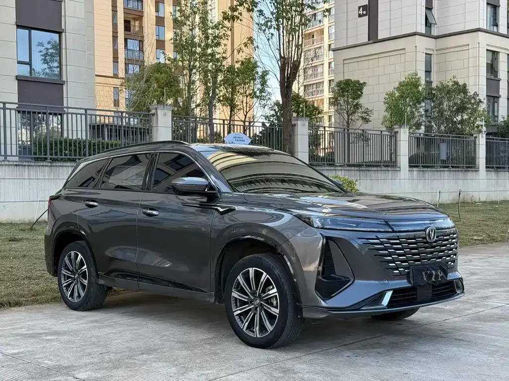 Changan CS75PLUS 2023 из CN, фото 1