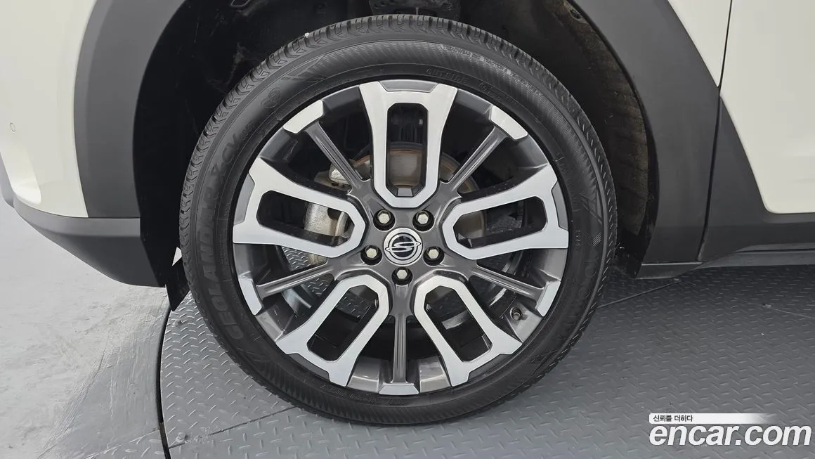 KG Mobility (Ssangyong) Torres — фото 8