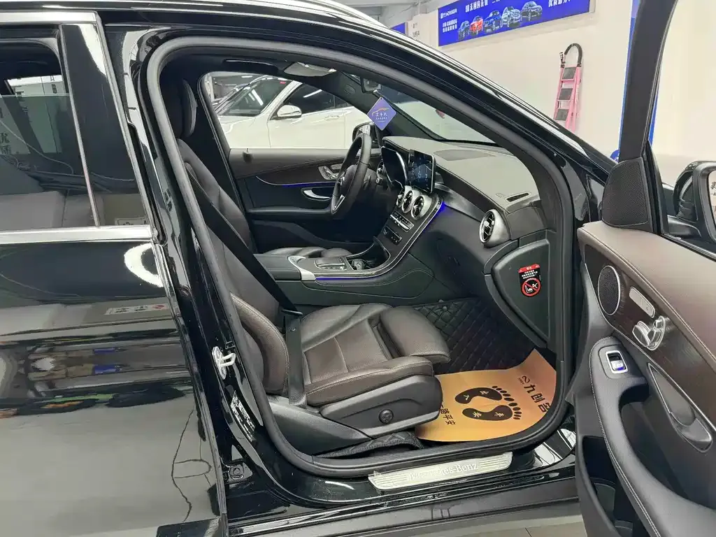 Mercedes-Benz GLC 2021 из CN, фото 4