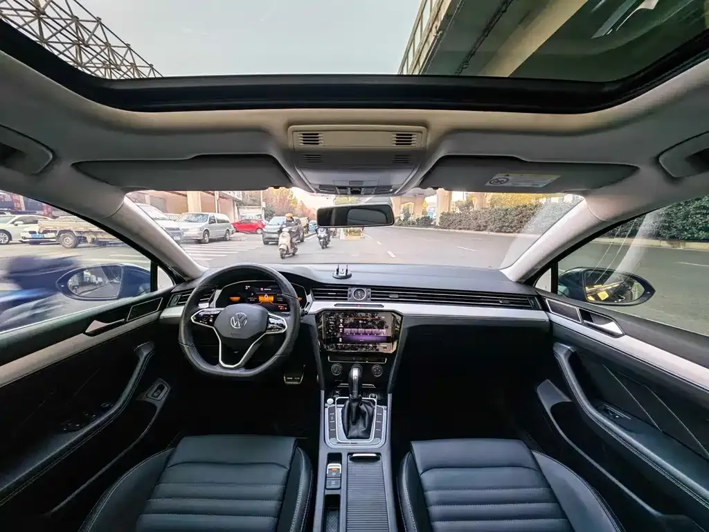 Volkswagen Magotan 2025 из CN, фото 2