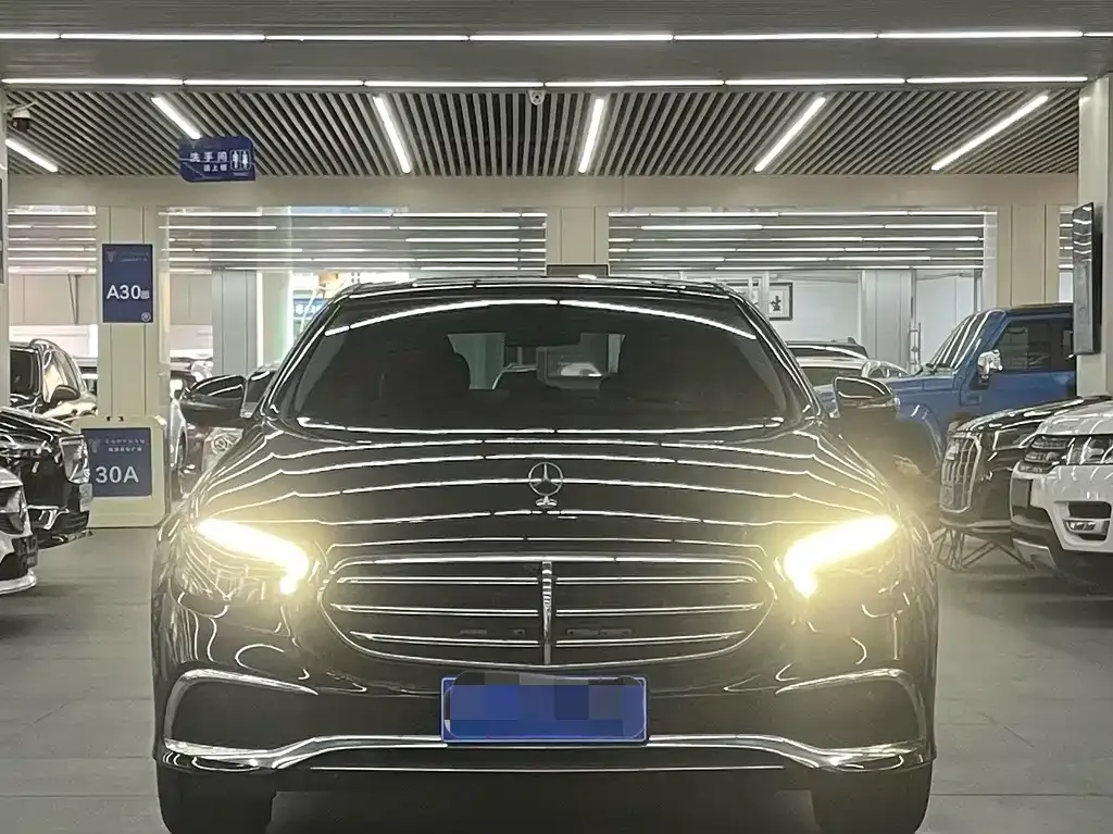 Mercedes-Benz E-Class 2022 из CN, фото 7