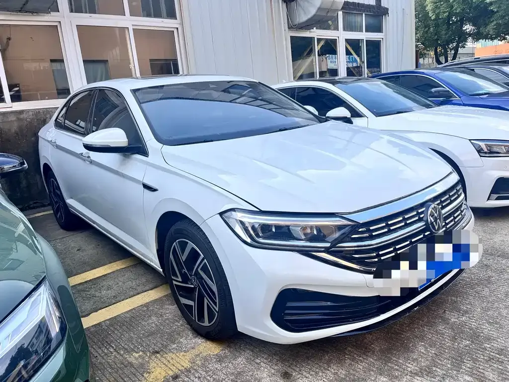 Volkswagen Sagitar 2024 из CN, фото 10