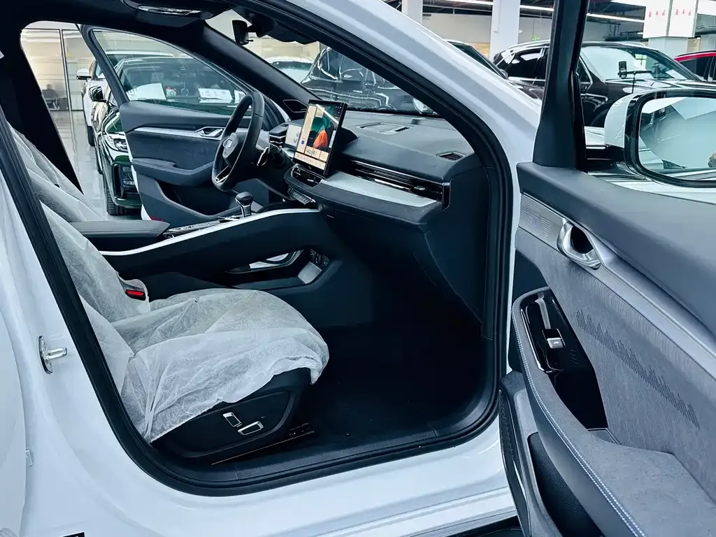 Geely Xingrui 2025 из CN, фото 8