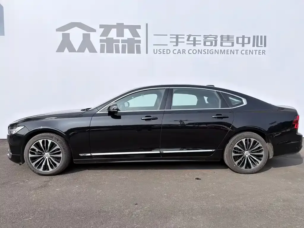 Volvo S90 2024 из CN, фото 6