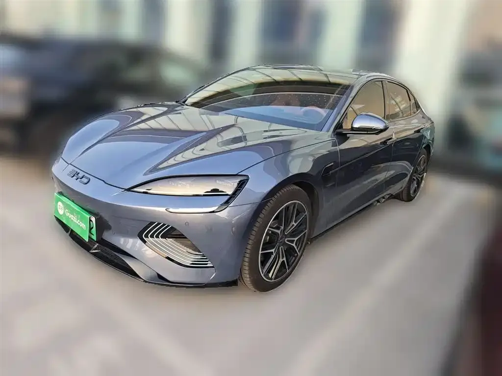 BYD Seal — фото 9