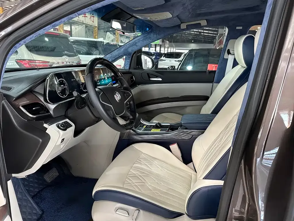 Buick GL8 2021 из CN, фото 7