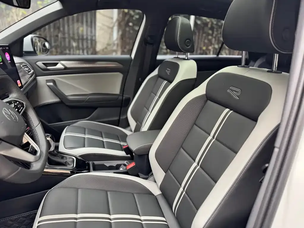 Volkswagen T-Roc 2025 из CN, фото 10