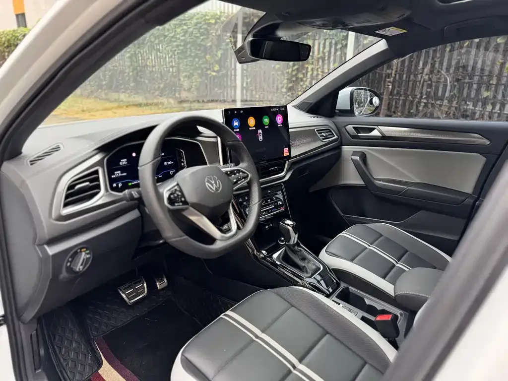 Volkswagen T-Roc 2025 из CN, фото 9