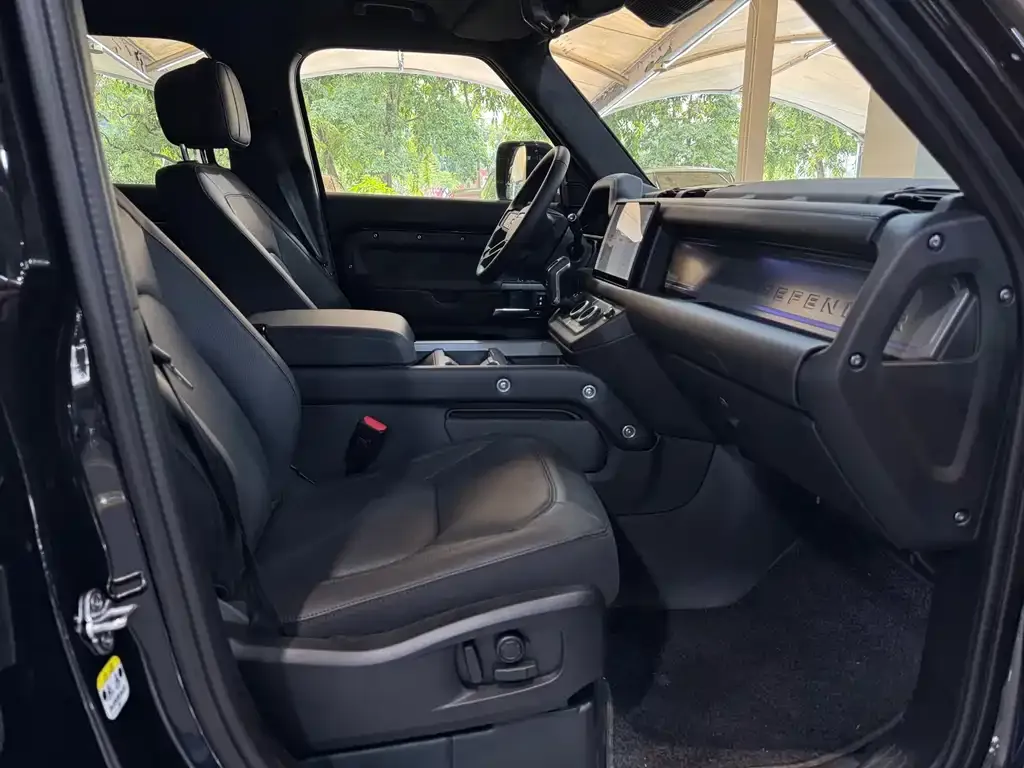 Land Rover Defender 2025 из CN, фото 3