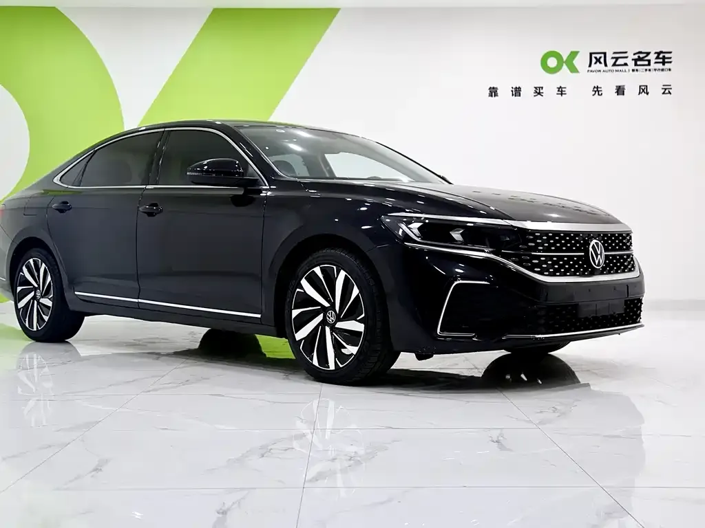 Volkswagen Passat — фото 4