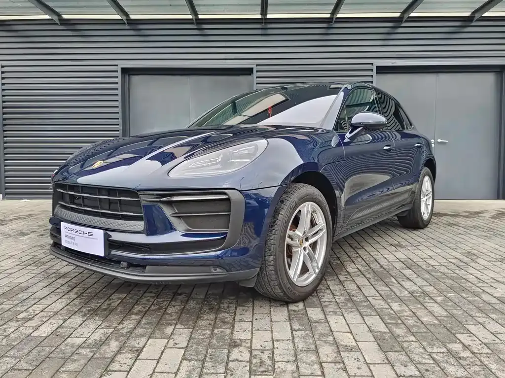 Porsche Macan — фото 1