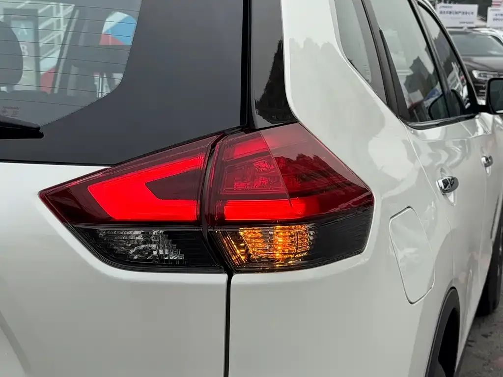 Nissan X-Trail 2025 из CN, фото 4
