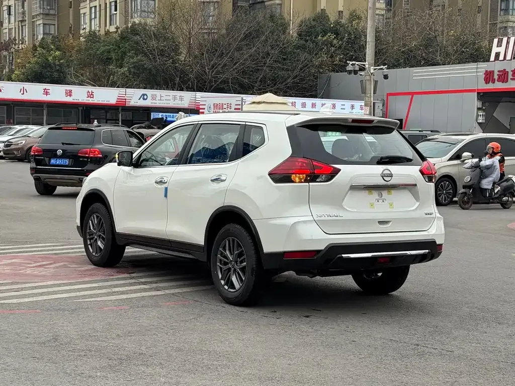 Nissan X-Trail 2025 из CN, фото 10