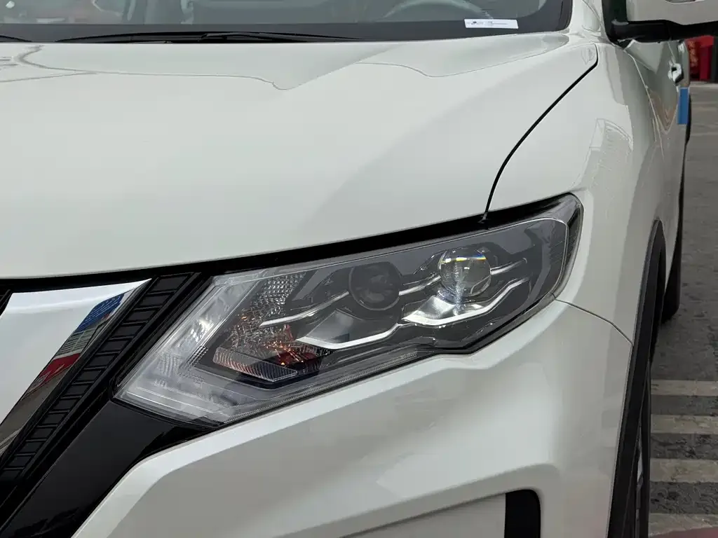 Nissan X-Trail 2025 из CN, фото 3