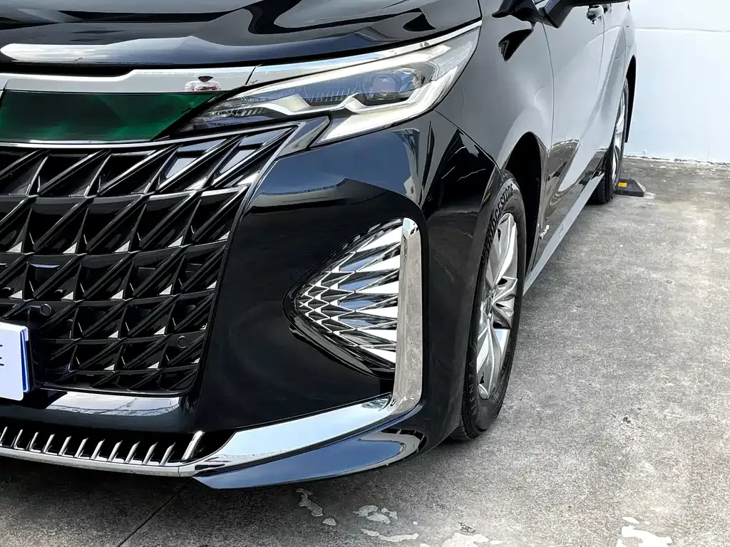 Toyota Sienna 2025 из CN, фото 10