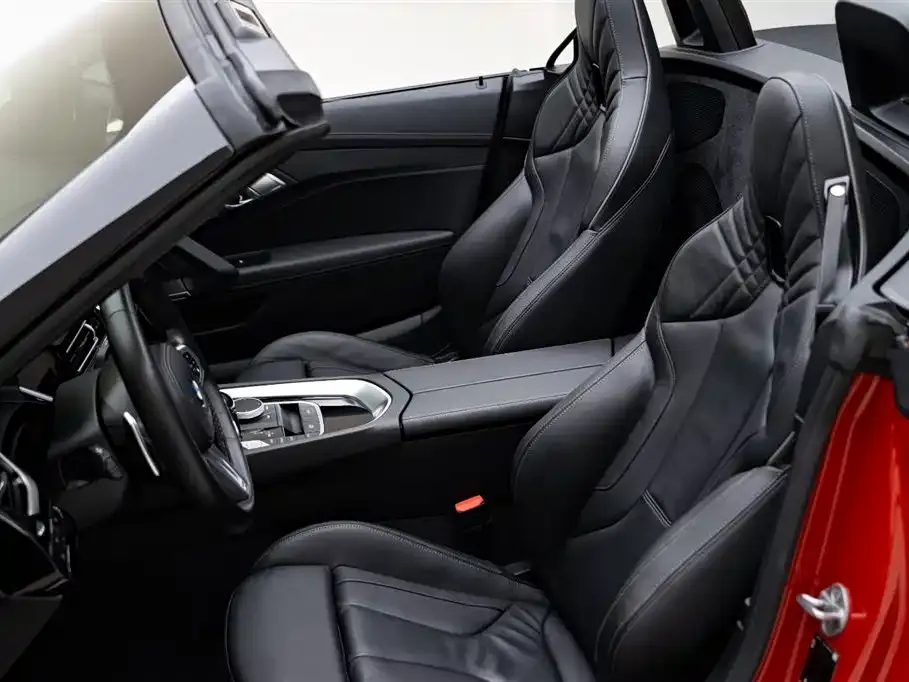 BMW Z4 2021 из CN, фото 7
